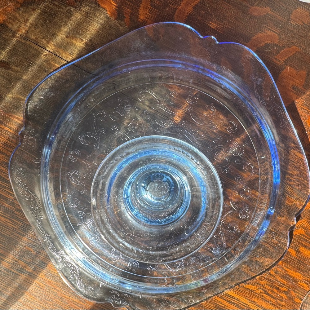 1970S PASTEL BLUE RECOLLECTION INDIANA GLASS PEDESTAL CAKE PLATE MADRID 4763 MIB - Picture 3 of 4